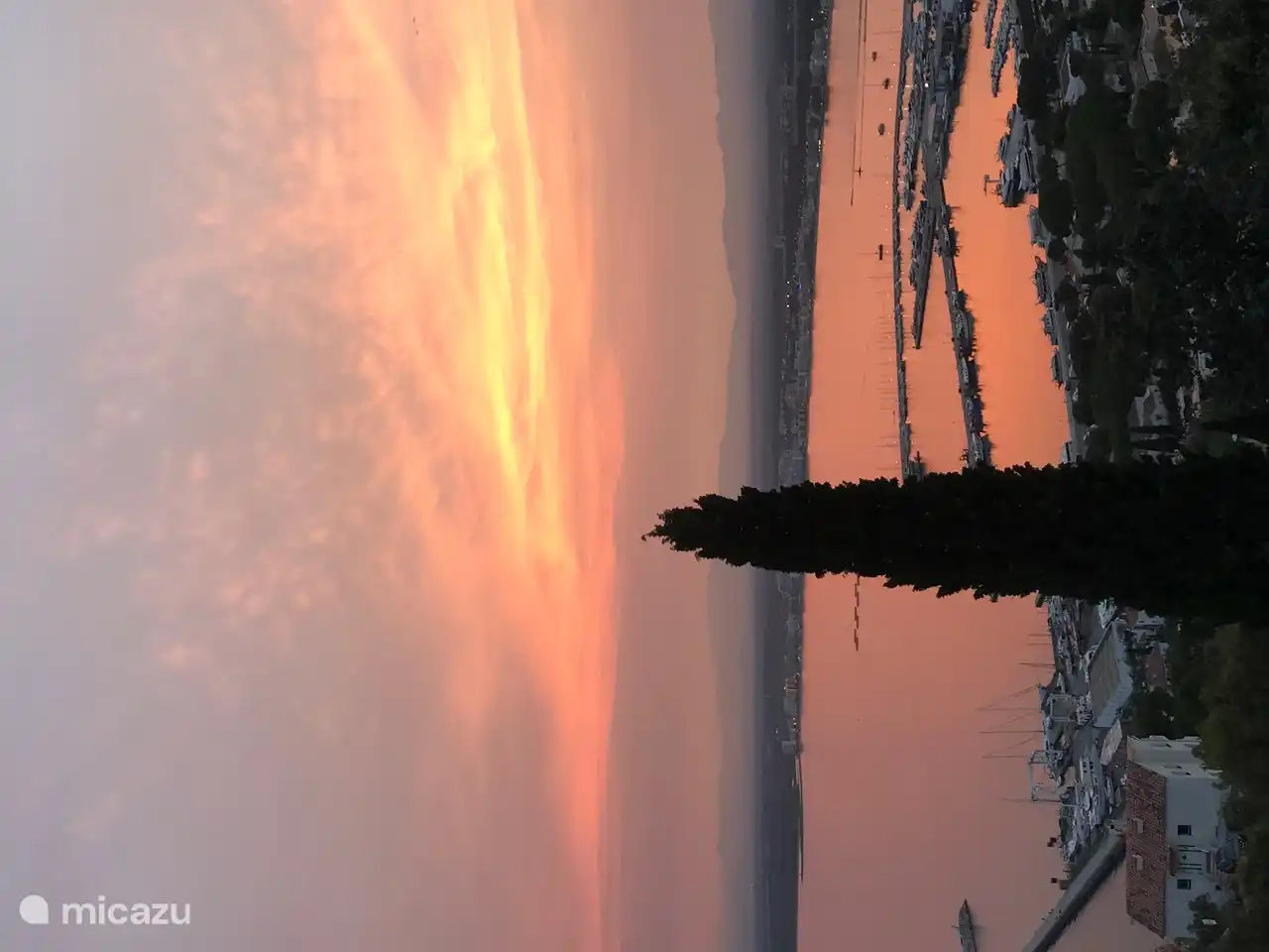 Die Aussicht vom Puig Rom ist überwältigend schön.