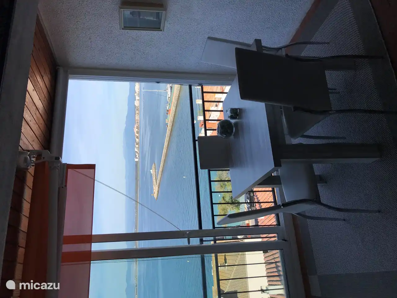 Hatten Sie schon einmal einen solchen Ausblick vom Esstisch aus?