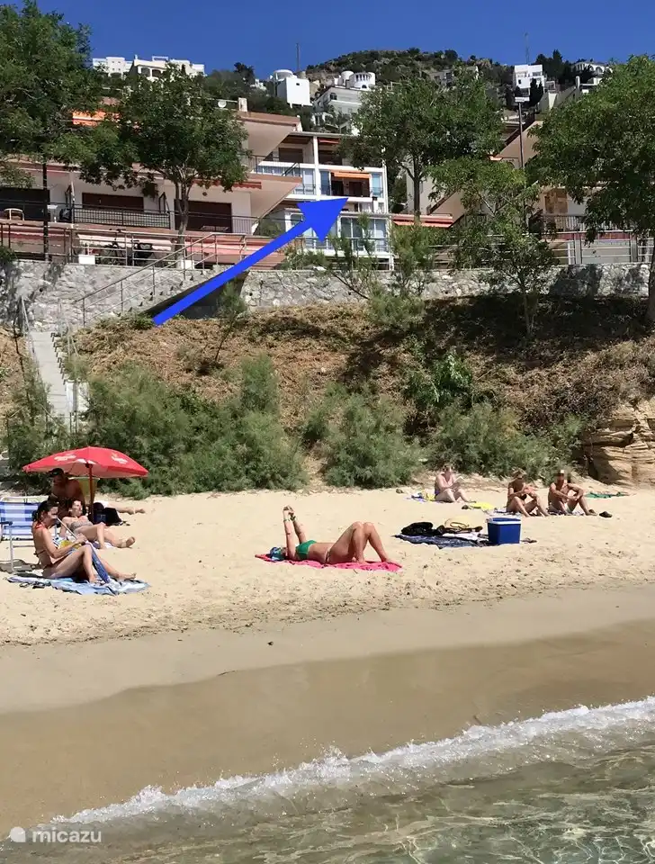 Der goldene Sandstrand 50 m von der Wohnung entfernt 