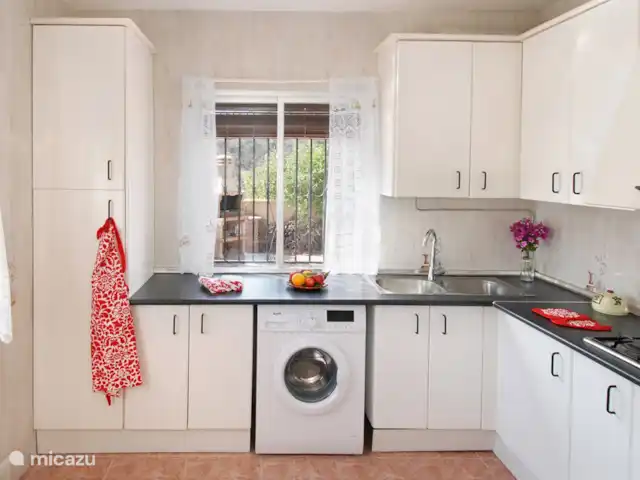 villa en España, Costa del Sol, Comares – villa el deseo La cocina está excelentemente equipada.