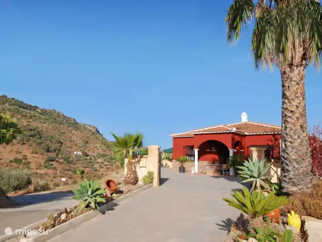 villa en España, Costa del Sol, Comares – villa el deseo ¡Bienvenidos a Villa El Deseo!
disfrutar-relajarse-descubrir