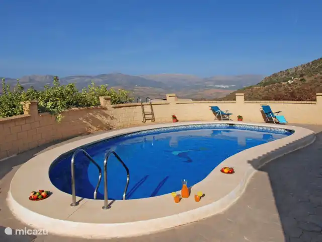 villa en España, Costa del Sol, Comares – villa el deseo Podrás desconectar de las preocupaciones diarias aquí.