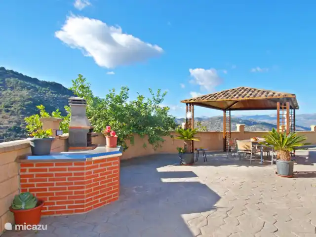 villa en España, Costa del Sol, Comares – villa el deseo ¡Disfrutemos juntos de una barbacoa! Maravilloso, ¿no?