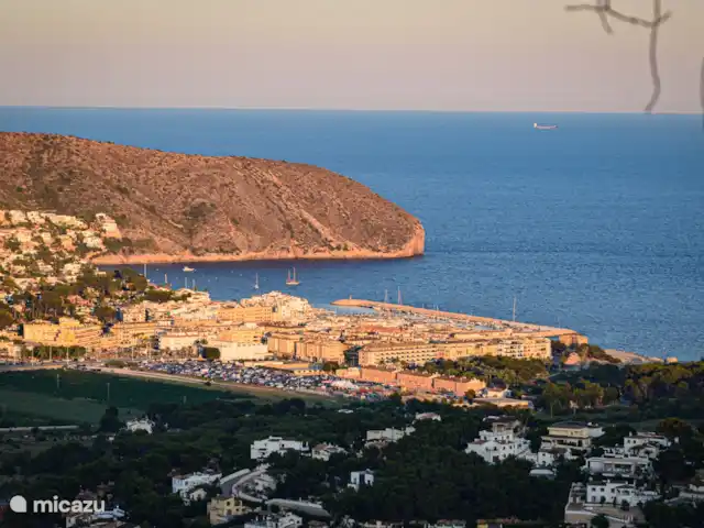 Casa Oleandra en España, Costa Blanca, Moraira - villa Panorámica de Moraira con el puerto deportivo y justo debajo de la playa Platja de l'Ampolla