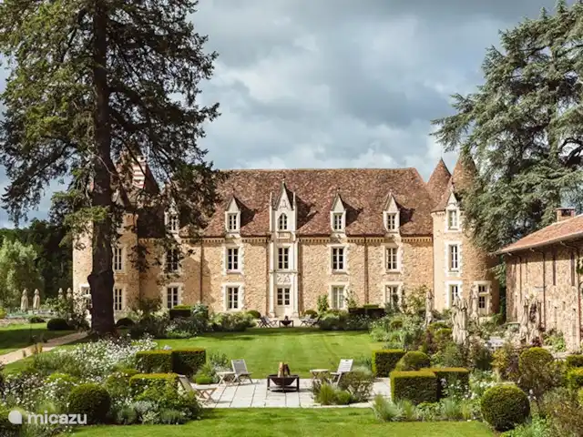Vakantievilla Fleur de Lys huren in Frankrijk, Charente, Rouzède - villa 1 Michelin ster Domaine des Etangs, te Massignac