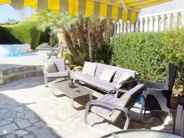 Palm Villa Valence | Espagne, Valence, Valence (ville) - villa Salon extérieur au bord de la piscine