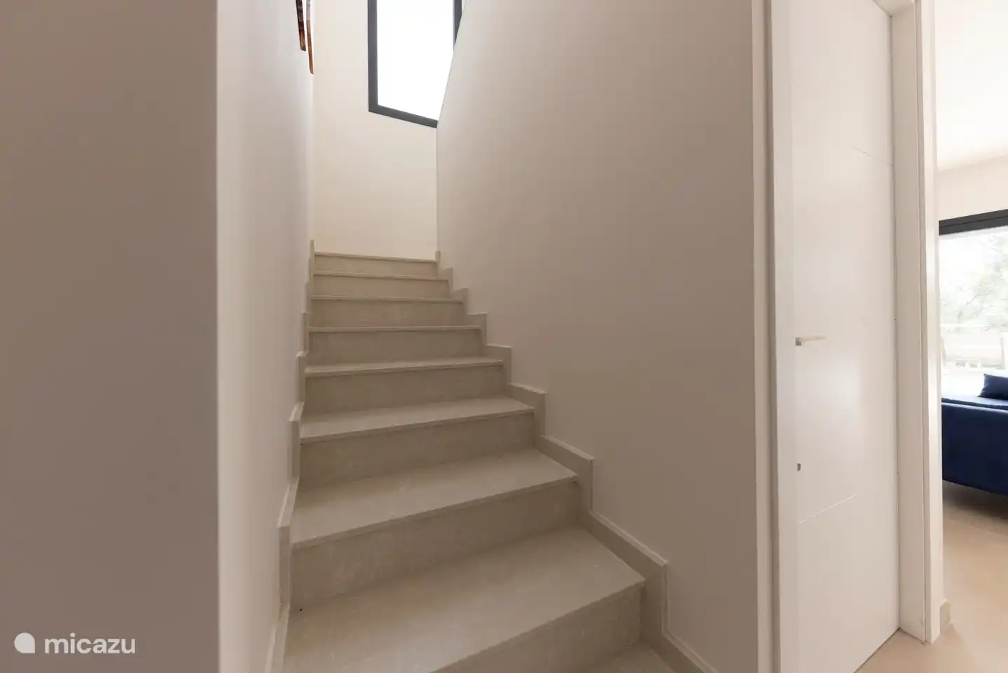 escalier au premier étage