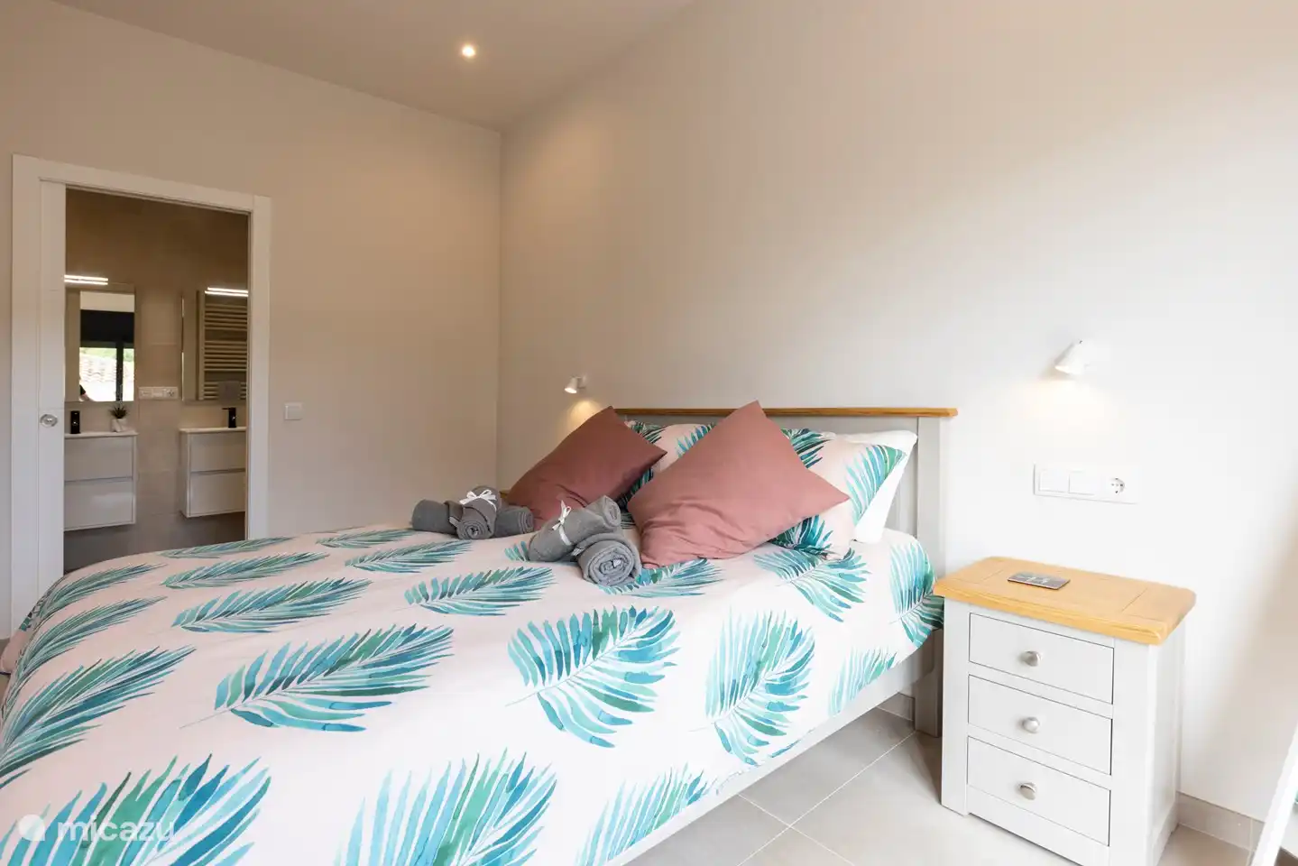 2 chambres doubles avec salle de bain attenante