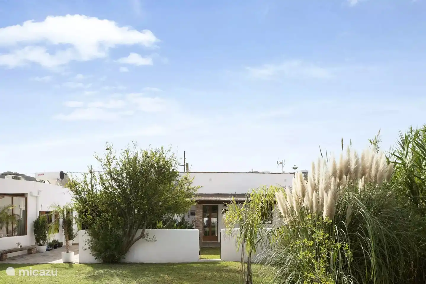 garden view on la casita back