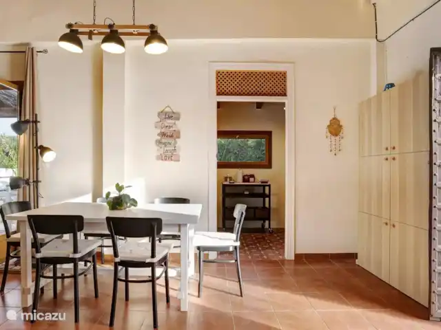 VillaLaLuna | Espagne, Andalousie, Vejer de la Frontera - finca salle à manger la casita