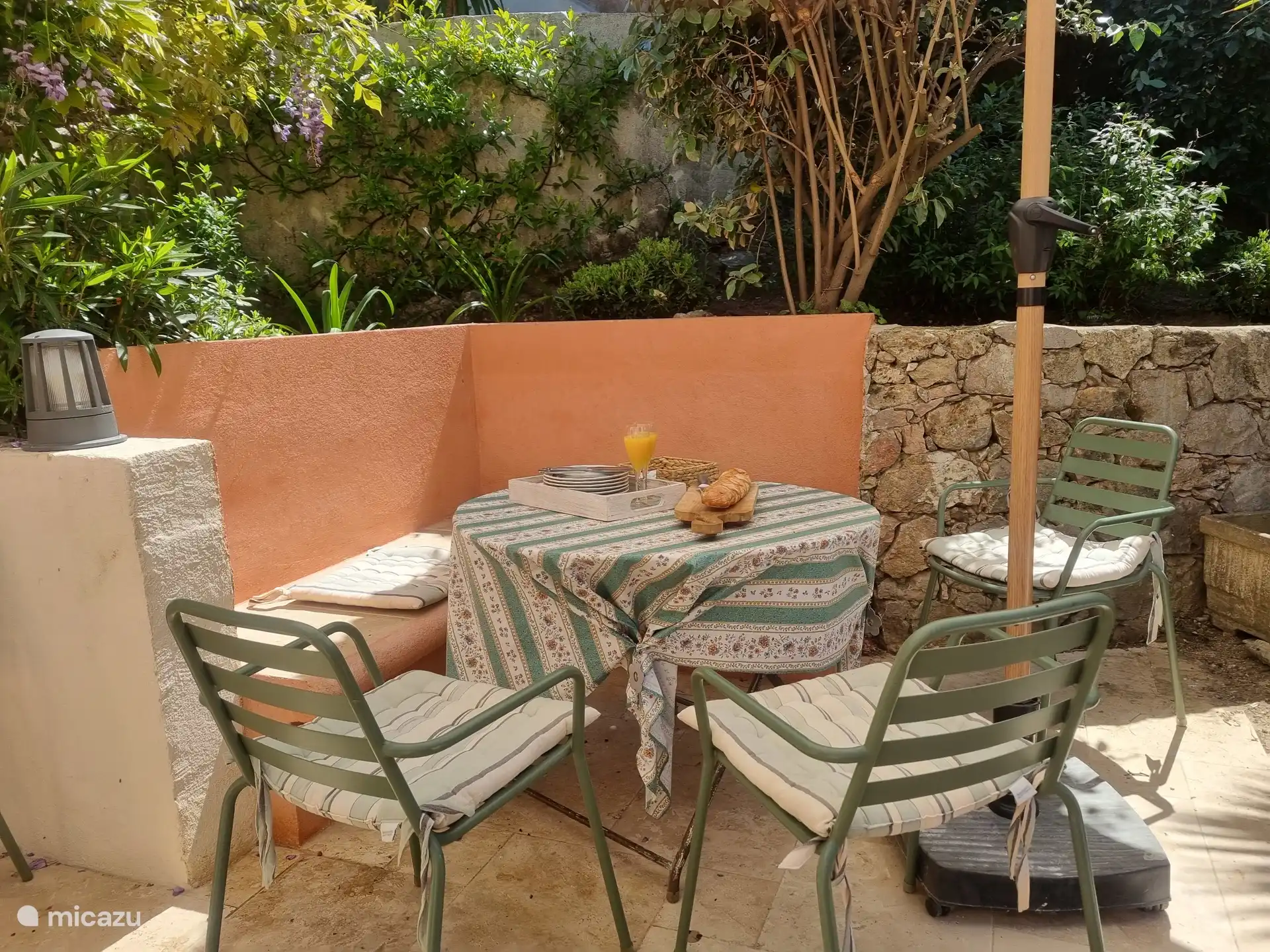 terraza en el lado sur