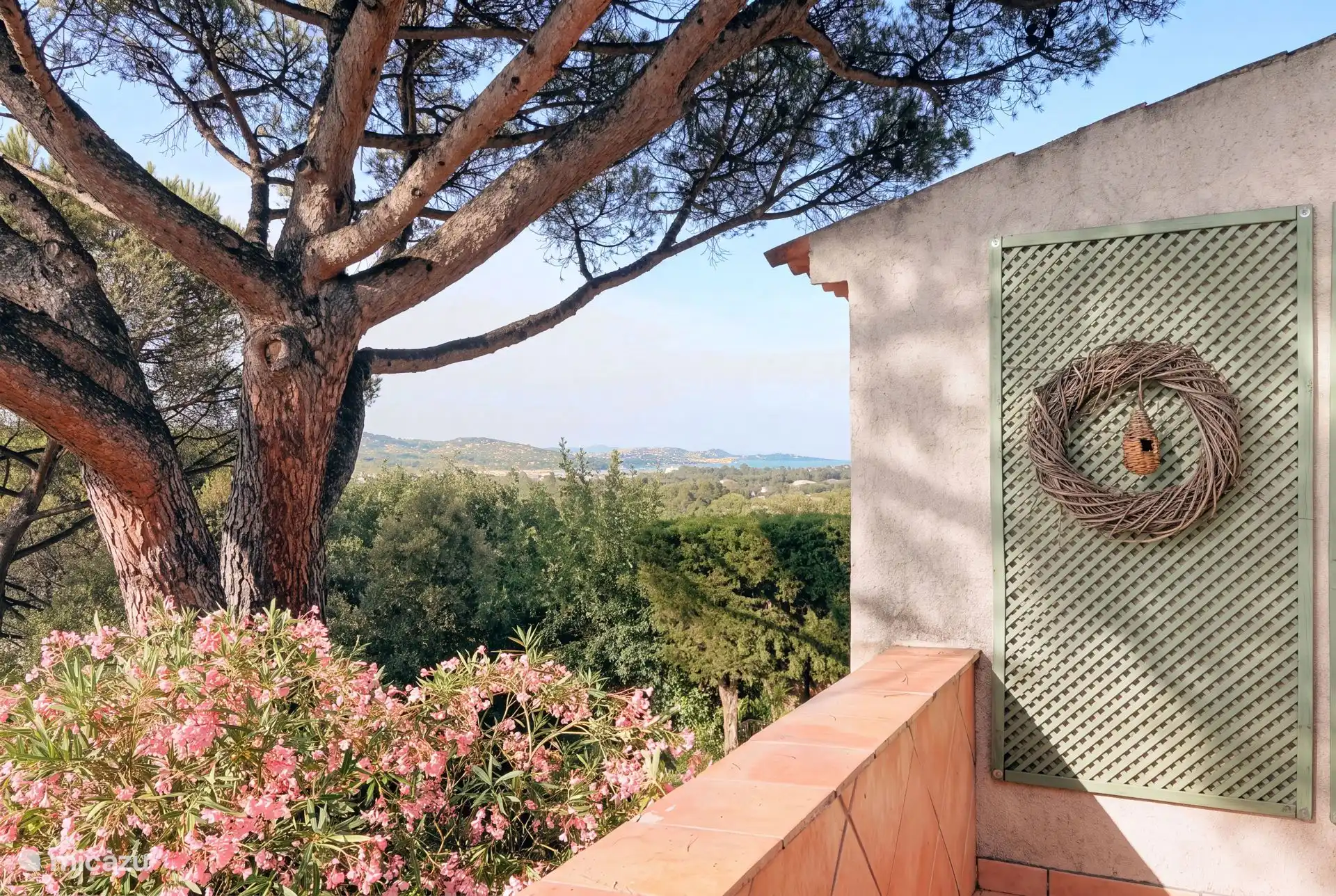 Panorama de la bahía de Saint-Tropez en Francia, Costa Azul, Cogolin - Casa vacacional