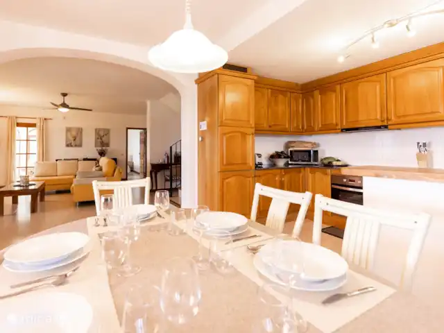 villa sant jordi en España, Costa Brava, Calonge - villa Cocina con acceso a salón