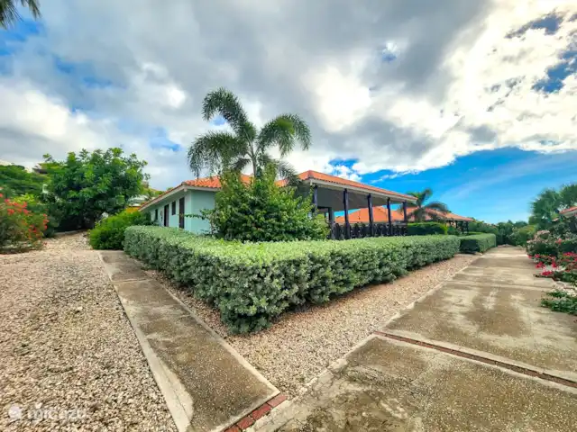 The Blue Bay Beachvilla huren in Curaçao, Curacao-Midden, Willemstad - villa The Blue Bay Beachvilla - Droneview