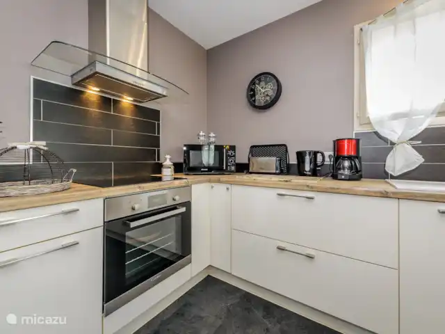 Sibadal en Francia, Lot,  Salviac - villa Cocina