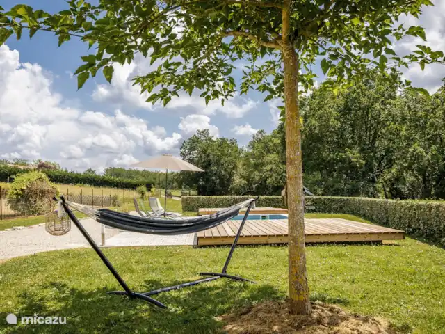 Sibadal en Francia, Lot,  Salviac - villa Jardín