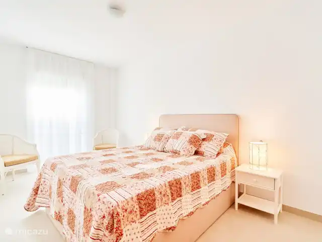 El Oasis Club TD05 | Espagne, Costa del Sol, Torrox - appartement chambre principale avec lit double et salle de bain privée