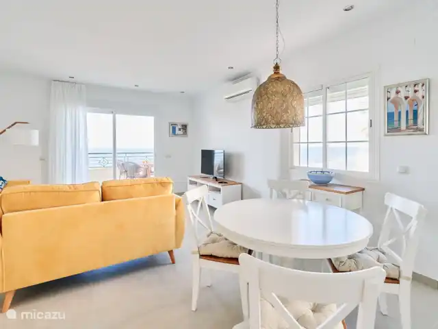 El Oasis Club TD05 | Espagne, Costa del Sol, Torrox - appartement coin repas avec chaises