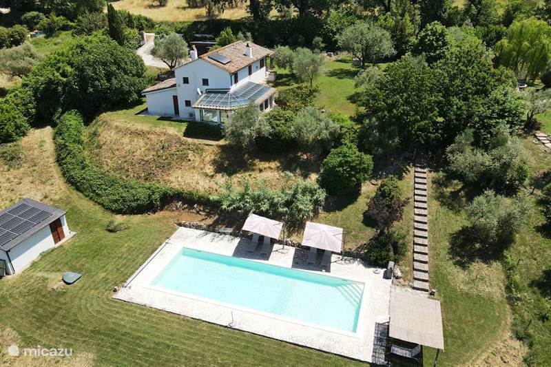 Vakantiehuis Italië, Umbrië, Amelia Vakantiehuis zuid Umbrie, huis met privé zwembad