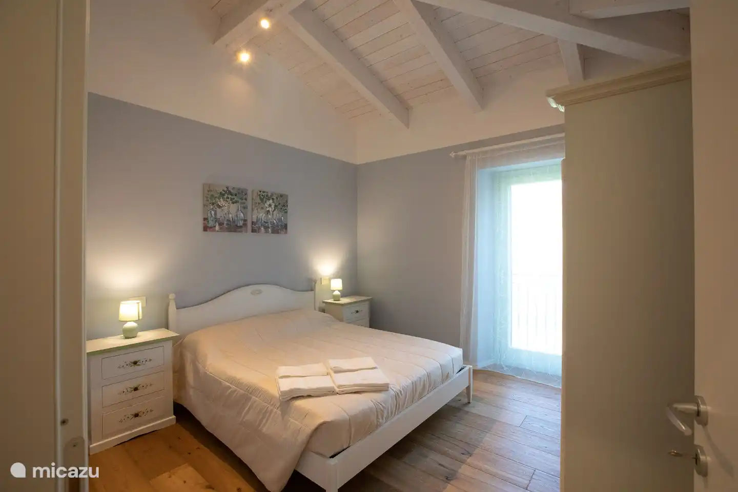 Chambre avec lit double de l’appartement Ulivo