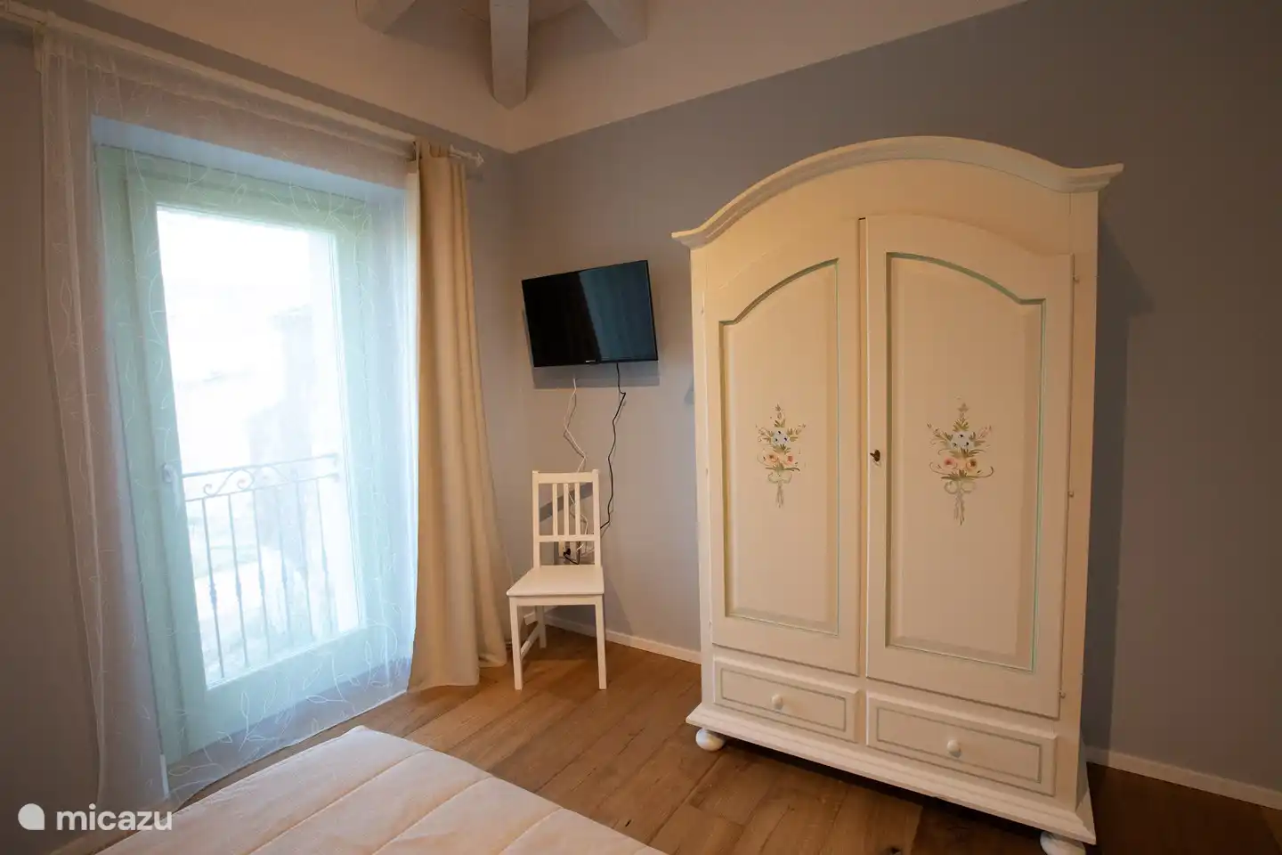 Chambre avec lit double de l’appartement Ulivo