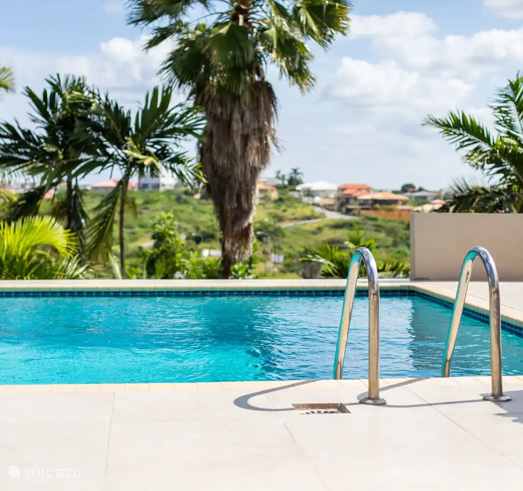 Appartement Jan Thiel met balkon 2p
