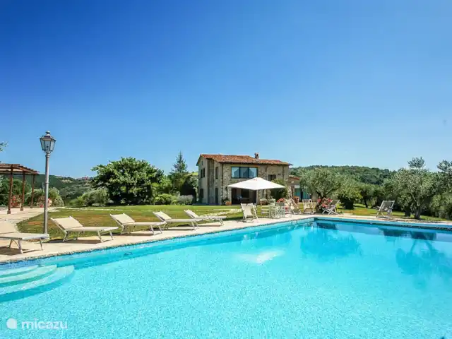villa huren in Italië, Umbrië, Collazzone – Villa met privé,airco,prive zwembad