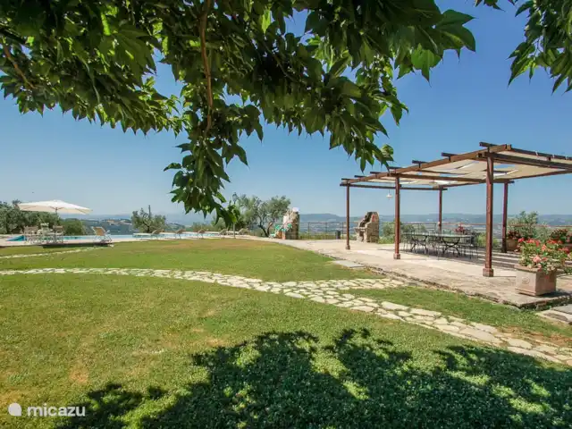 villa huren in Italië, Umbrië, Collazzone – Villa met privé,airco,prive zwembad