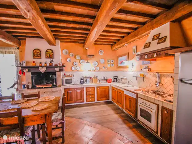 Villa con baño privado, aire acondicionado, piscina privada en Italia, Umbría, Todi - villa