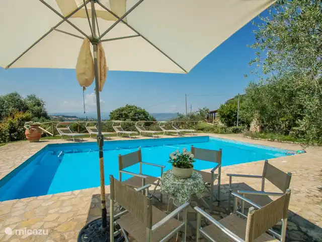 Villa con baño privado, aire acondicionado, piscina privada en Italia, Umbría, Todi - villa