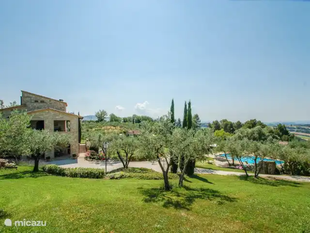 Villa con baño privado, aire acondicionado, piscina privada en Italia, Umbría, Todi - villa