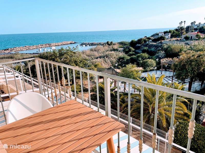 Maison de Vacances Espagne, Costa Blanca, El Campello Appartement Cala Merced, directement sur la mer!