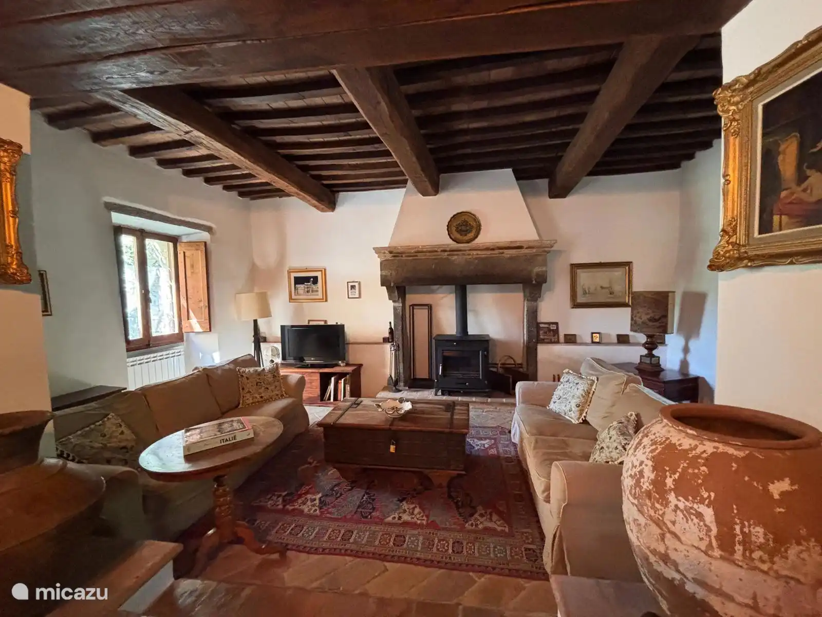 Sitting room main house