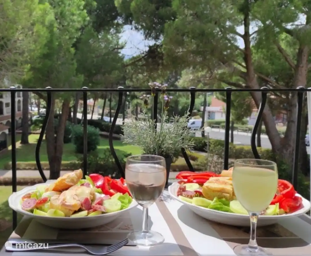 il fait bon rester sur notre terrasse