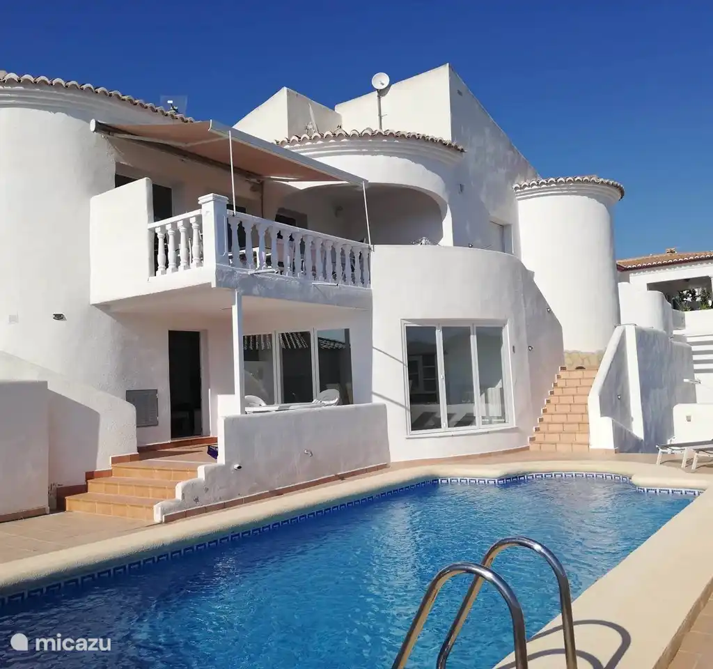 Vakantiehuis Casalucka4enjoy -12 pers - privépool in Jalón