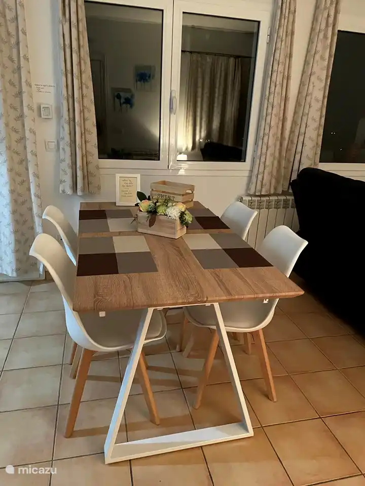 Esstisch und BBQ CasaLucka4enjoy