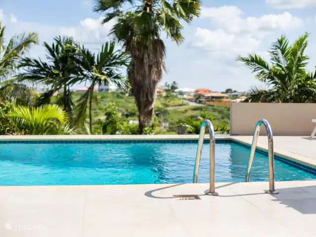 Location de Vacances Curaçao, Banda Ariba (est), Jan Thiel, appartement - Appartement quadruple avec balcon pôle