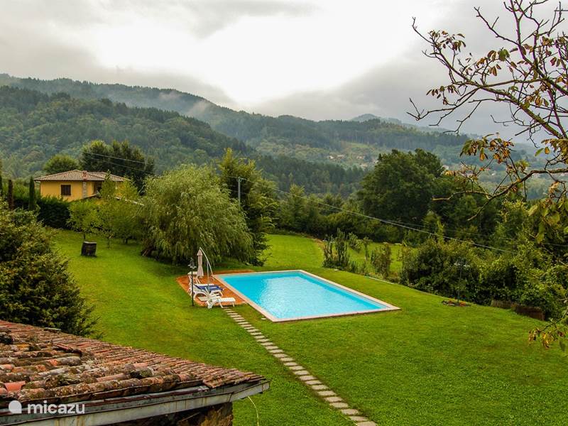 Vakantiehuis Italië, Toscane, Lucca Villa Garfagnana-house with private pool