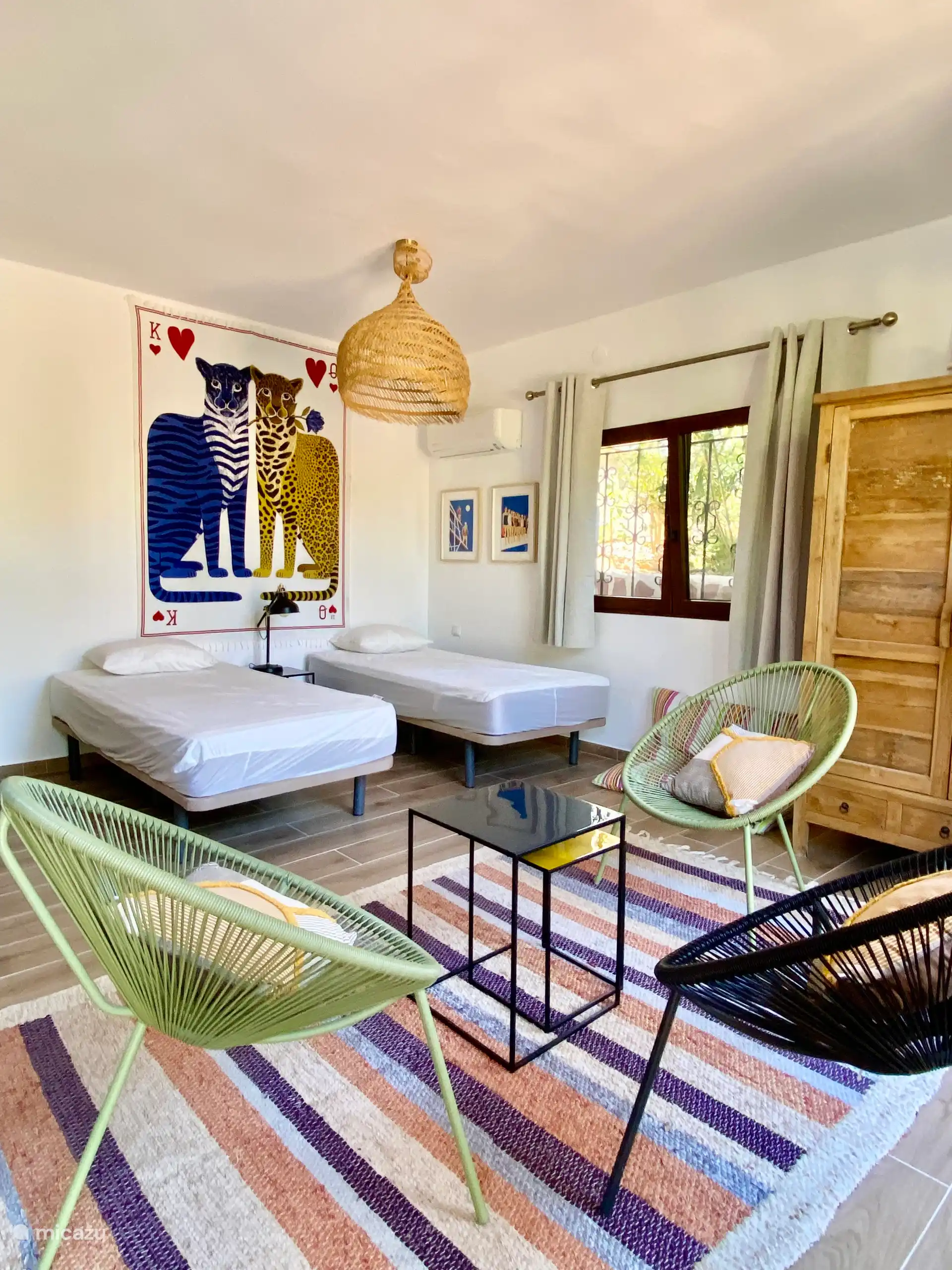 Floyd, 2 Einzelbetten und ein Etagenbett