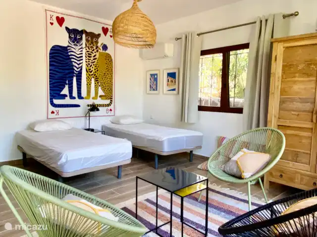 Villa Violeta : famille, plaisir et soleil | Espagne, Costa Blanca, Jávea - maison de vacances Floyd, 2 lits simples et un lit superposé