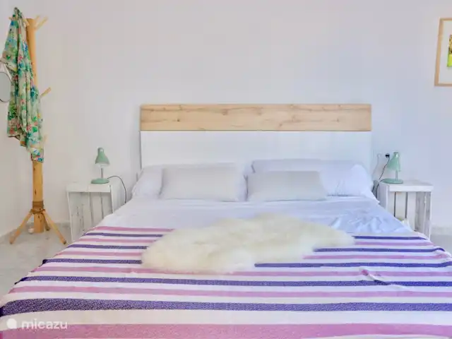 Villa Violeta : famille, plaisir et soleil | Espagne, Costa Blanca, Jávea - maison de vacances Chambre Floyd, lit 180.