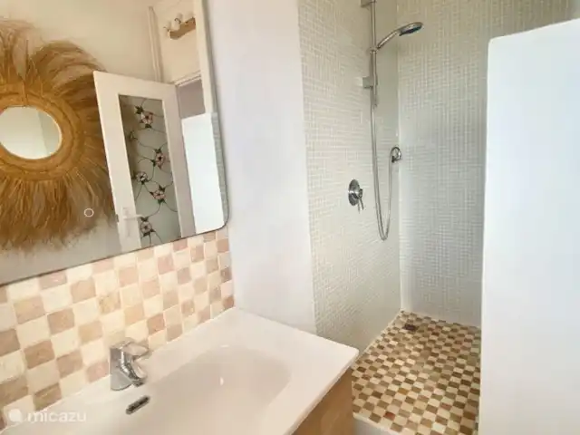 Villa Violeta : famille, plaisir et soleil | Espagne, Costa Blanca, Jávea - maison de vacances salle d’eau de Floyd avec toilettes.