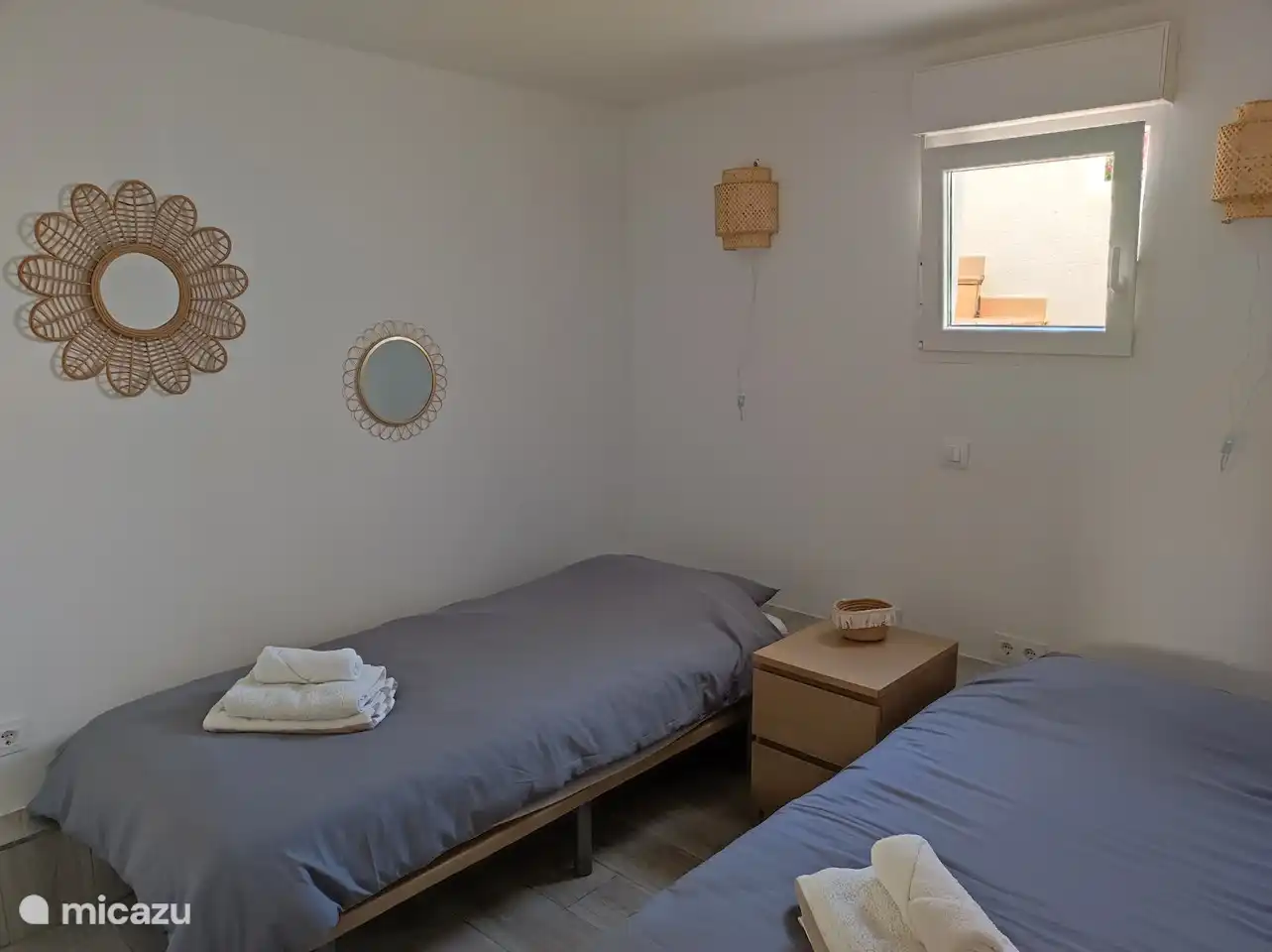 dormitorio 2 con 2 camas individuales