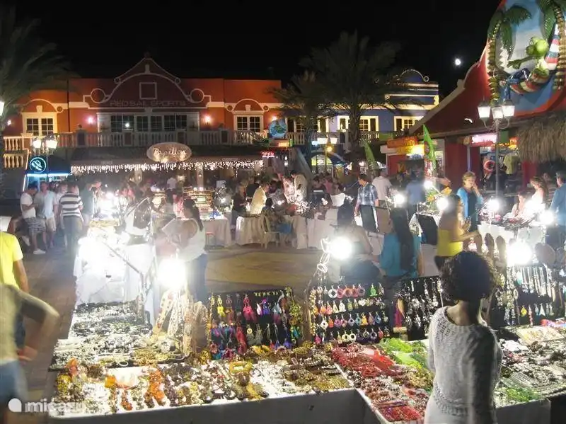 Market at the high rise hotels