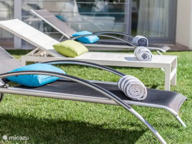 Villa Bento | Portugal, Côte de Lisbonne, Sesimbra - villa chaises longues