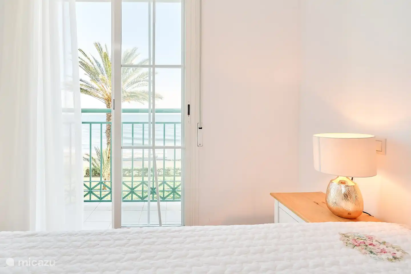 Hauptschlafzimmer mit direktem Meerblick