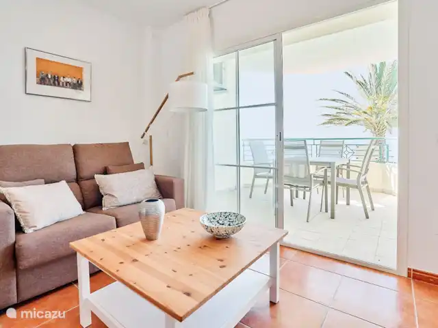 Holiday Andaluz TD04 Club El Oasis huren in Spanje, Costa del Sol, Torrox - appartement woonkamer met toegang tot terras