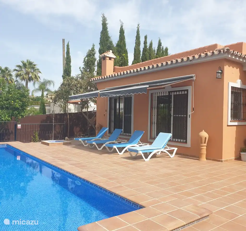 Bungalow Villa Mariposa in Alhaurin Golf