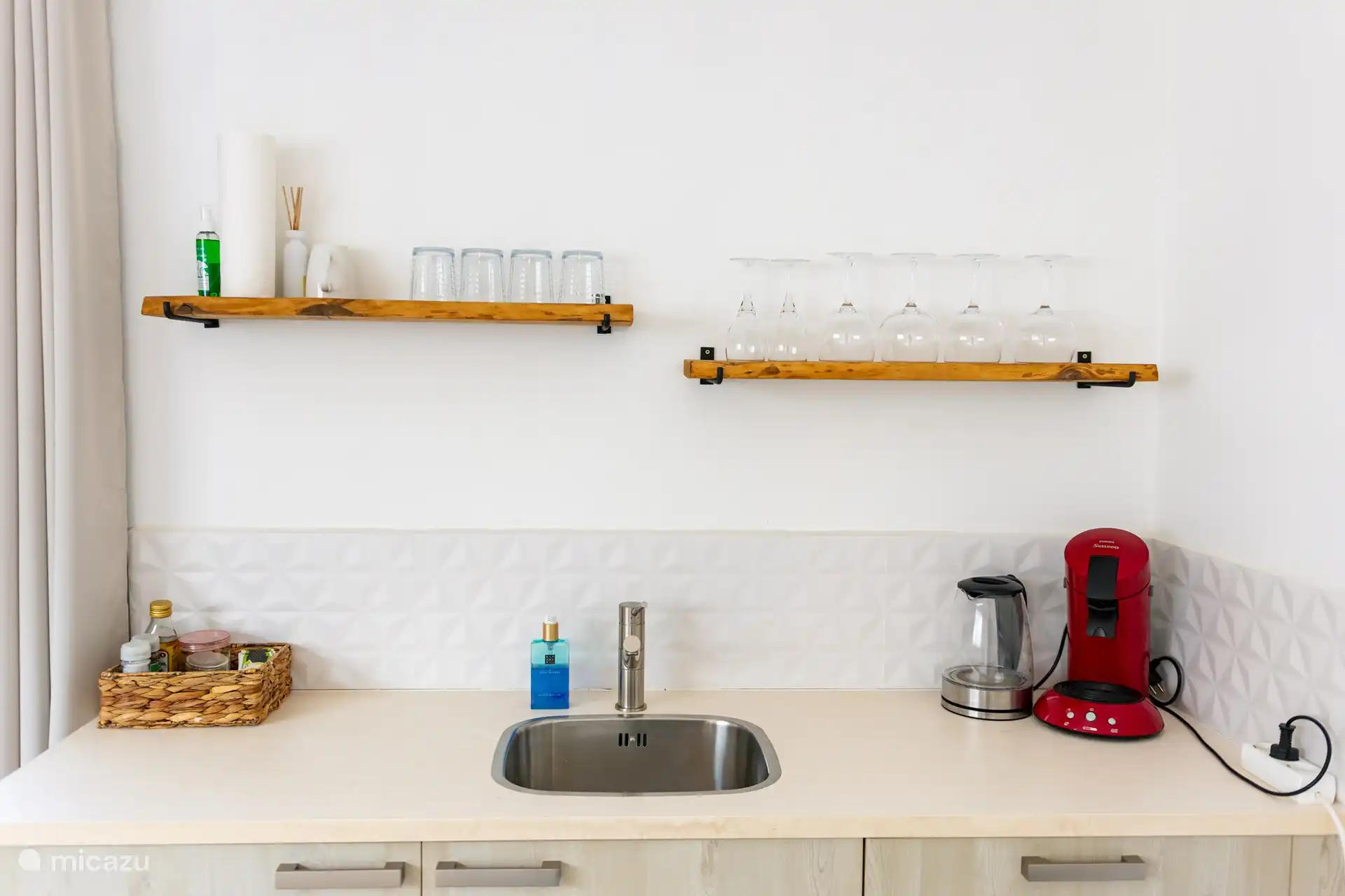 Coffee machine / kettle