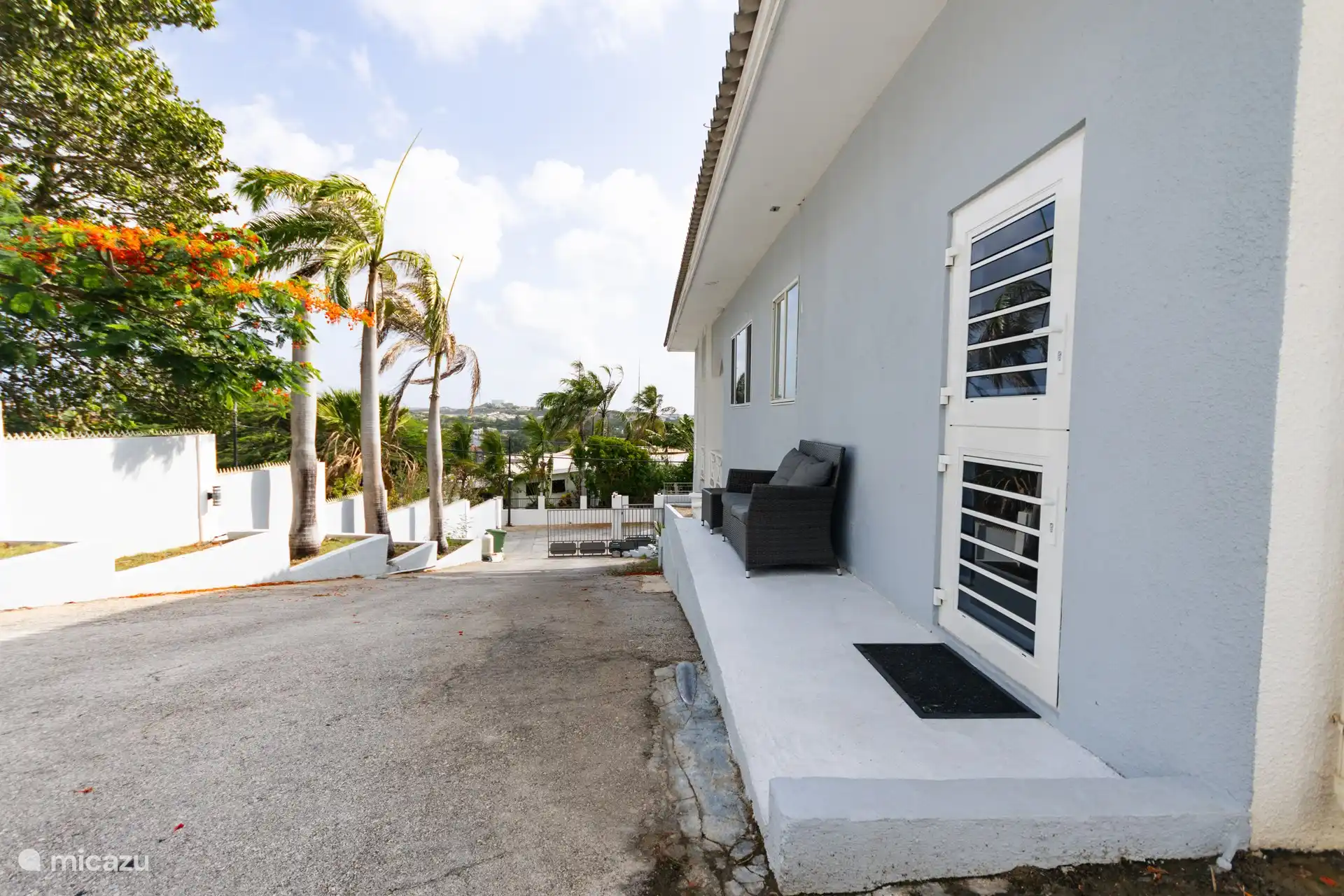 Zwemmen, Curaçao, Curacao-Midden, Mahaai/damacor, studio Studio Appartement Volterra